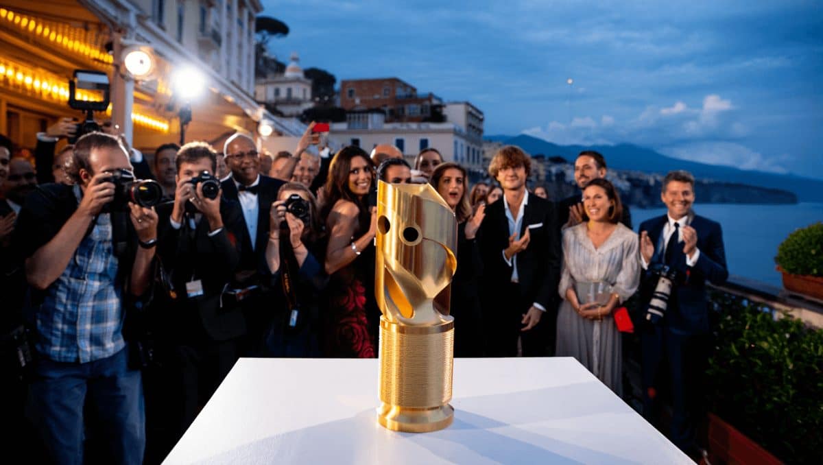 Biglietti d’Oro 2025: i film vincitori premiati a Sorrento

                
                


                
                    
                        
                        Cinema
                        
                    
                    
                

                A Sorrento, durante le Giornate Professionali di Cinema, sono stati assegnati i Biglietti d’Oro...
                
                04 dic - 12:57