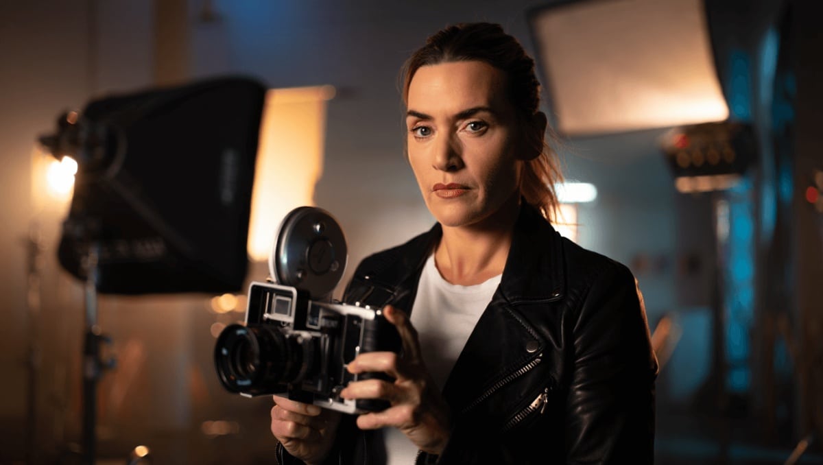 "Goodbye June", cosa sapere su film esordio alla regia di Kate Winslet

                
                


                
                    
                        
                        Cinema
                        
                    
                    
                

                Dal 24 dicembre su Netflix (e visibile anche su Sky Glass, Sky Q e tramite la app su Now Smart...
                
                23 dic - 07:00