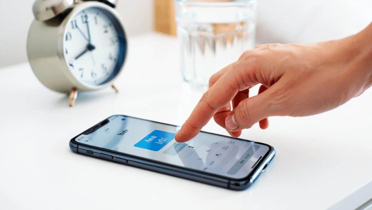 iOS 26.1, come cambia il modo di interrompere Sveglia e Timer