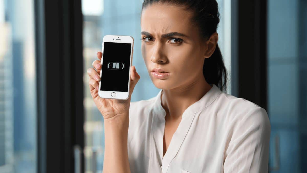 Segnale iPhone debole, la funzione segreta per capire cosa succede e come risolvere