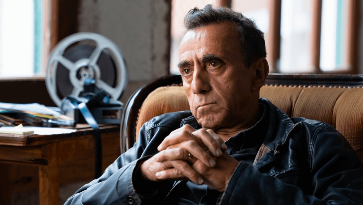 Per Sempre, recensione del cortometraggio di e con Romano Reggiani

                
                
                    
                        
                            
                                
                                
                                    
                                
                            
                        
                        
                            
                            
                            Paolo Nizza