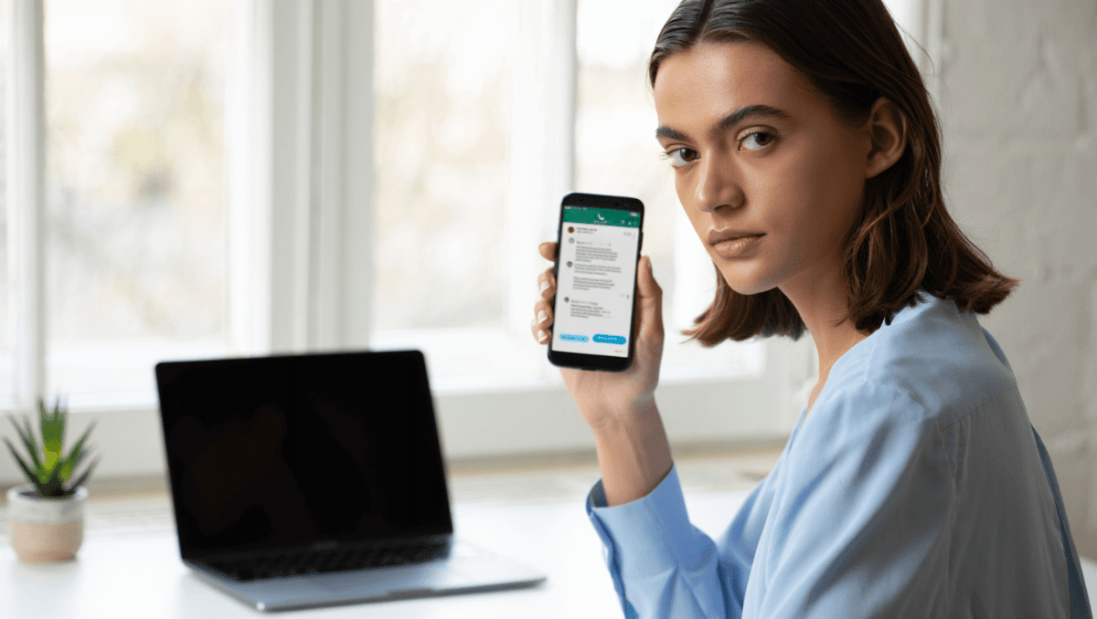 WhatsApp testa i messaggi programmati: come funzionano e quando arrivano