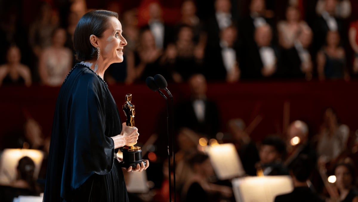 Oscar 2026, Amy Madigan vince: "Pensavo al discorso sotto la doccia"

                
                


                
                    
                        
                        Cinema
                        
                    
                    
                

                Amy Madigan vince l’Oscar 2026 come miglior attrice non protagonista per Weapons. L’attrice, 75...
                
                16 mar - 01:50