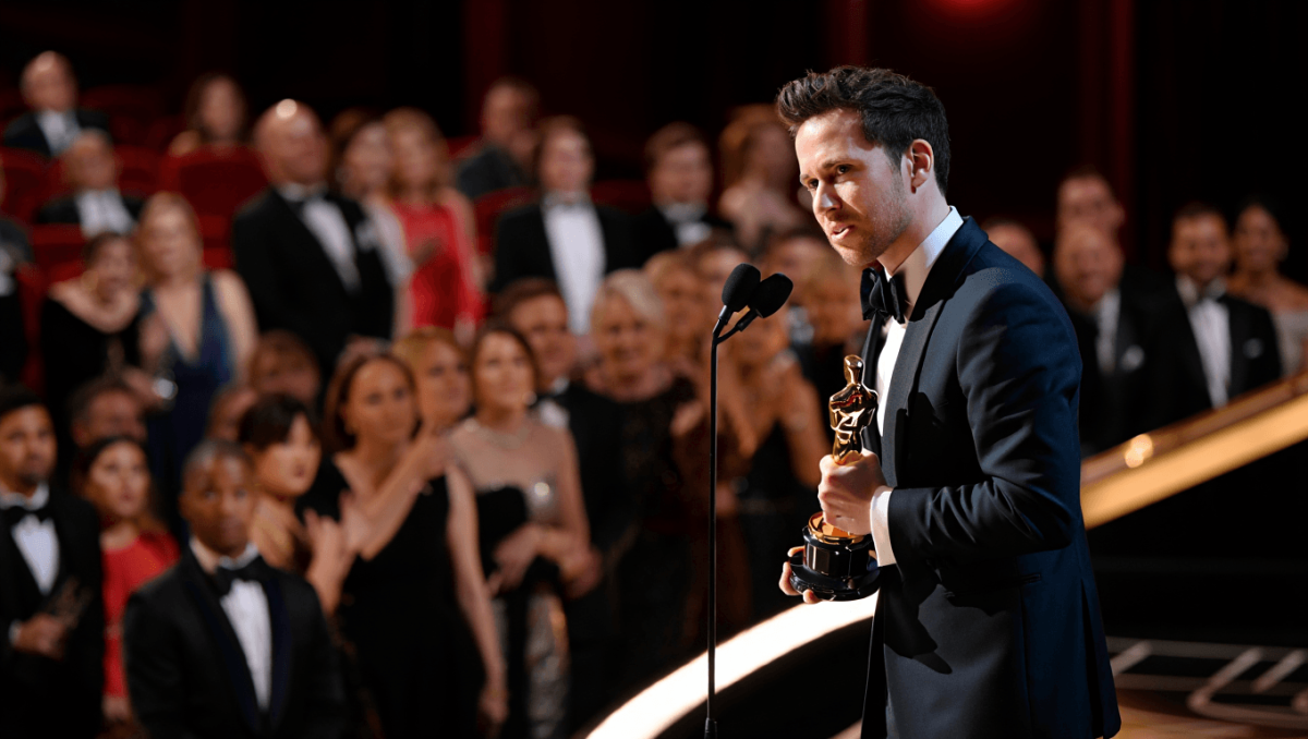 Oscar 2026, miglior documentario: il discorso di David Borenstein

                
                


                
                    
                        
                        Cinema
                        
                    
                    
                

                Mr. Nobody Against Putin di David Borenstein vince l’Oscar 2026 come miglior documentario. Sul...
                
                16 mar - 03:04