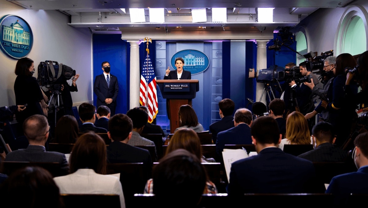 Le accuse degli USA: la Cina commette furti di tecnologia statunitense su scala industriale