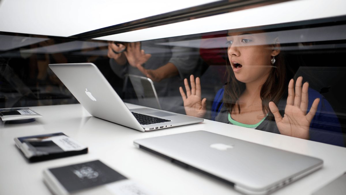 Stangata Apple anche in Italia: rincari fino a 1.300 euro per Mac e iPad | Tutti i nuovi prezzi