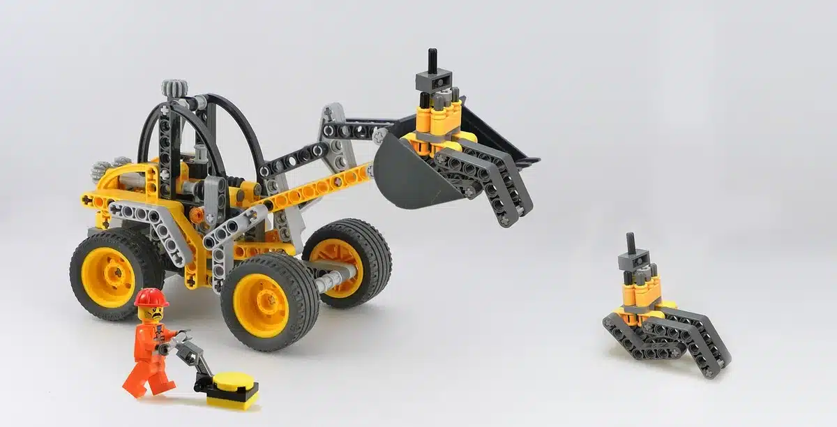 Archivio stilizzato di design LEGO anni Settanta con schizzi e mattoncini
