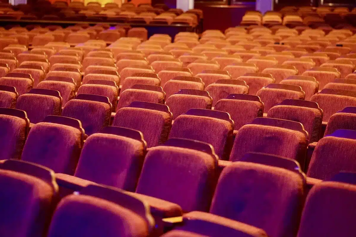 Programma e sedute al Lido durante la Mostra del Cinema