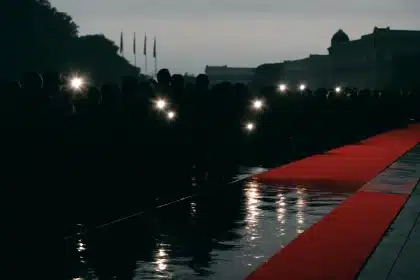 Russell Crowe a Venezia 83: ritorno a Buenos Aires di Bechis fa discutere