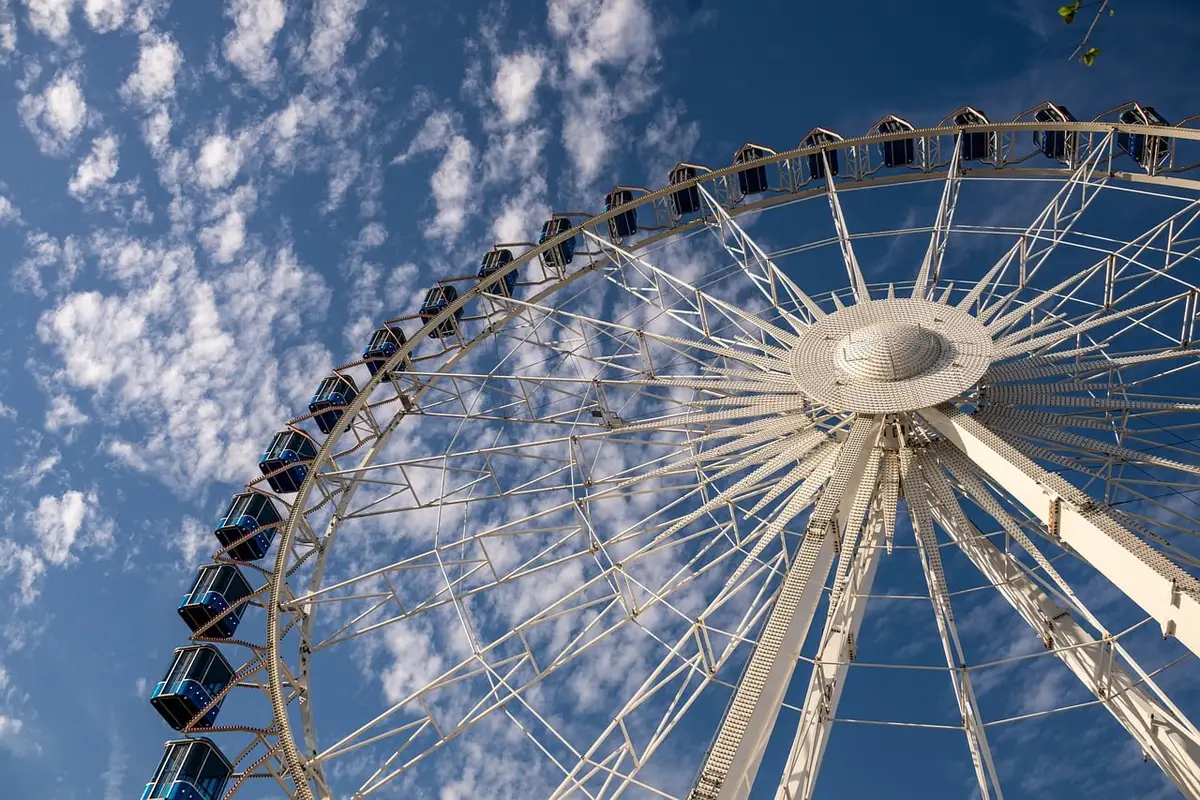 POP Rides del Re Stregone su Bestia Alata in esposizione